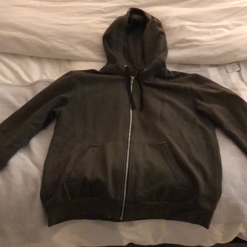 Dark green men’s zip-up sweatshirt